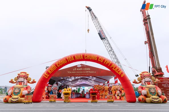 Chung Cư FPT Plaza 4 - Giá Mua Bán Căn Hộ Chung Cư FPT Plaza 4 Đà Nẵng. FPT Plaza 4 toạ lạc tại block B5-3 KĐT FPT City, Hoà Hải, Ngũ Hành Sơn, Đà Nẵng